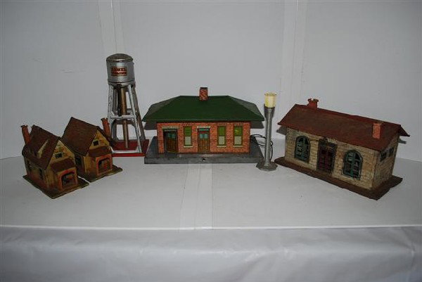 Box lot of Lionel Metal Buildings & Water Tower,: Box lot of Lionel Metal Buildings & Water Tower,