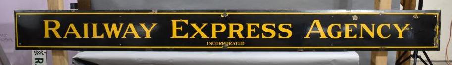 Railway Express Agency Porcelain Sign (1 of 4)