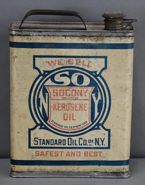 Socony Kerosene Oil One Gallon Flat Metal Can (1 of 3)