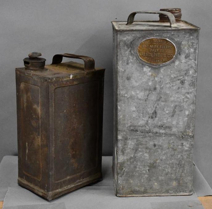 Galvanized Two-Gallon Metal Can w/Valvoline Brass Tag (1 of 3)
