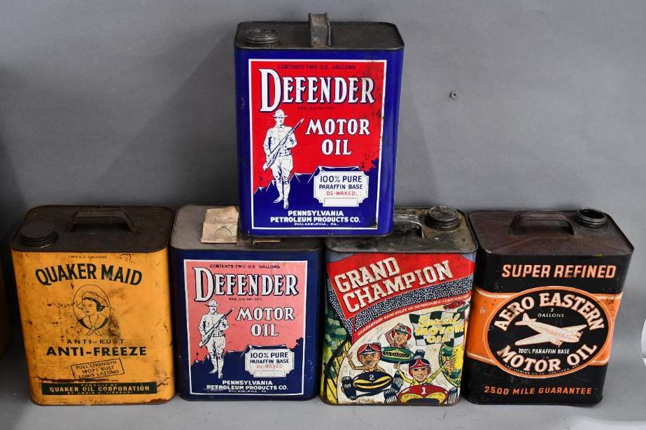 5-Two Gallon Motor Oil Metal Cans (1 of 3)