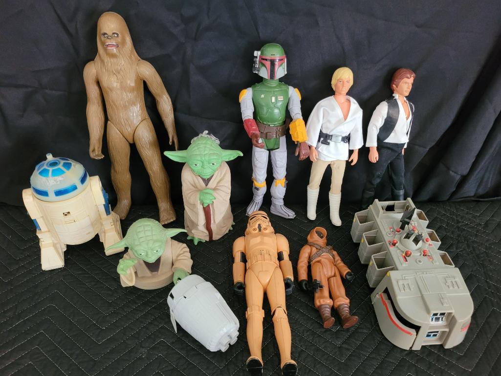 Lot of 11 Vintage Star Wars Figures Larger Sized Boba (1 of 7)
