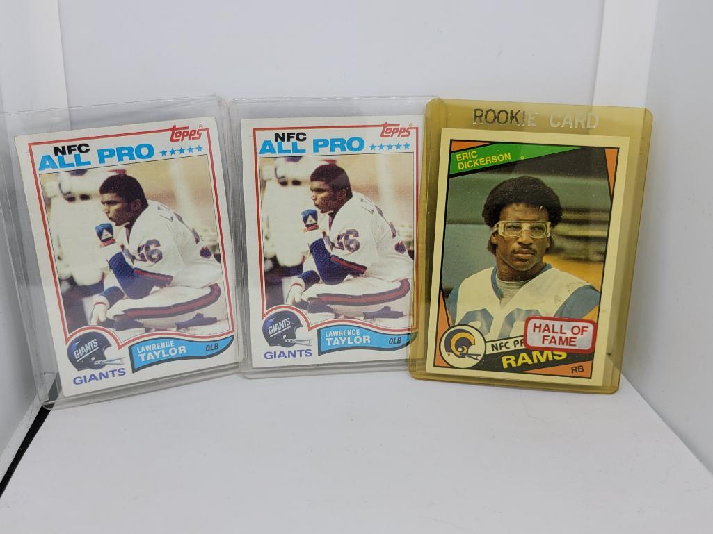Lot of 3 NFL Rookie Card 2x 1982 Topps  Lawrence Taylor (1 of 2)