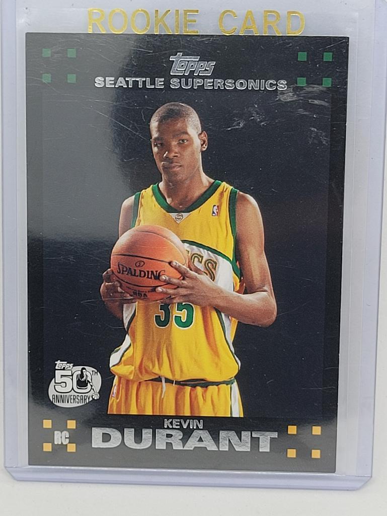 2007 Topps Kevin Durant NBA Rookie Card #112 Black (1 of 3)