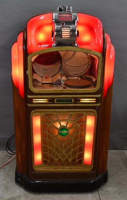 Packard "PL-A-MOR" Model #7 Jukebox (1 of 8)