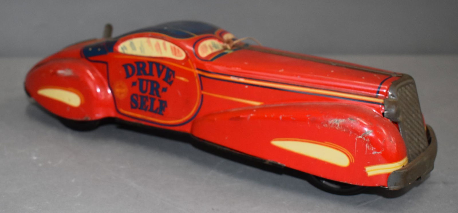 Marx "Drive-UR-Self" Tin Litho Windup Car (1 of 5)