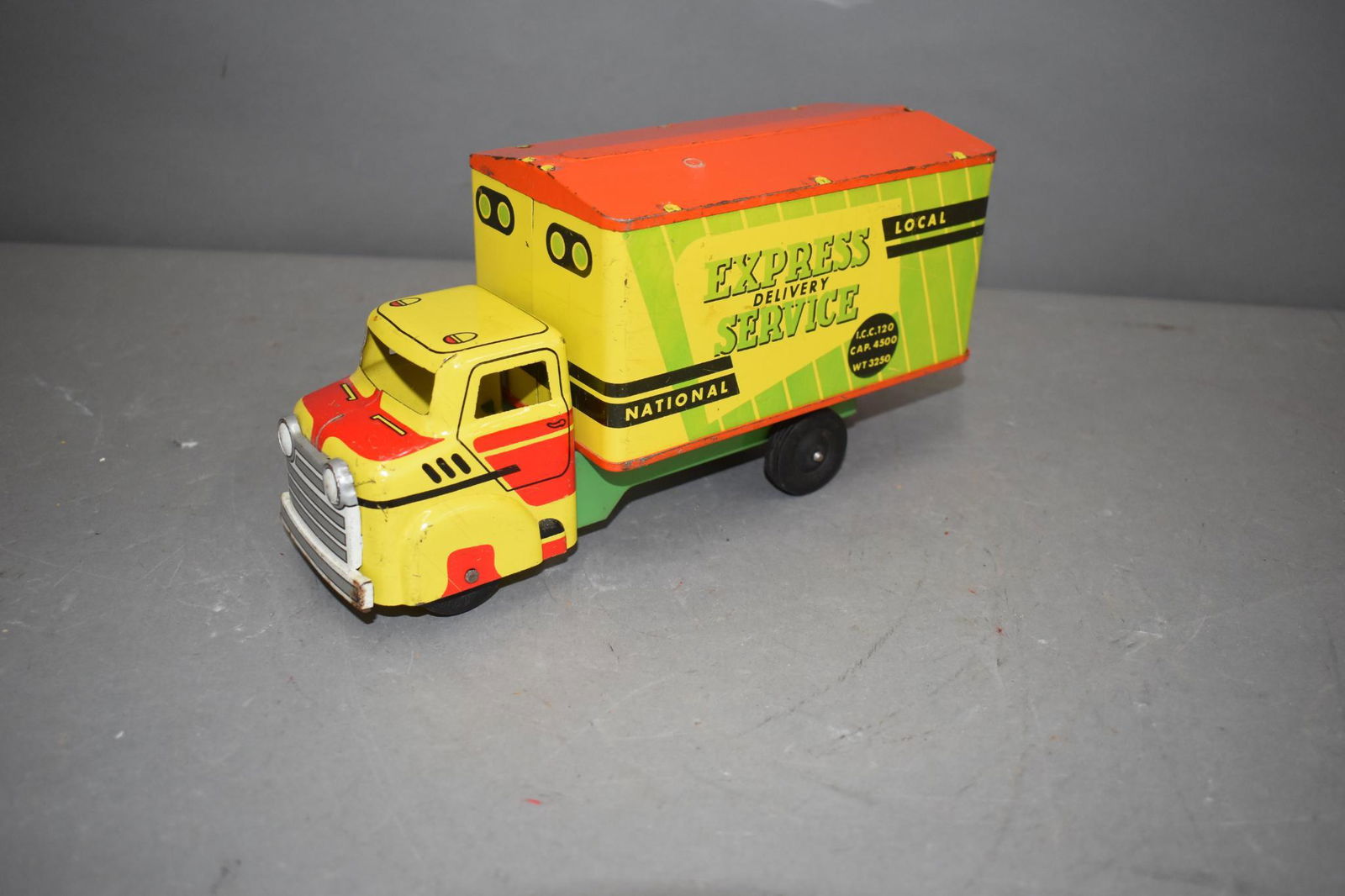Wyandotte Tin Litho "Express Delivery Service" Van Truck (1 of 5)
