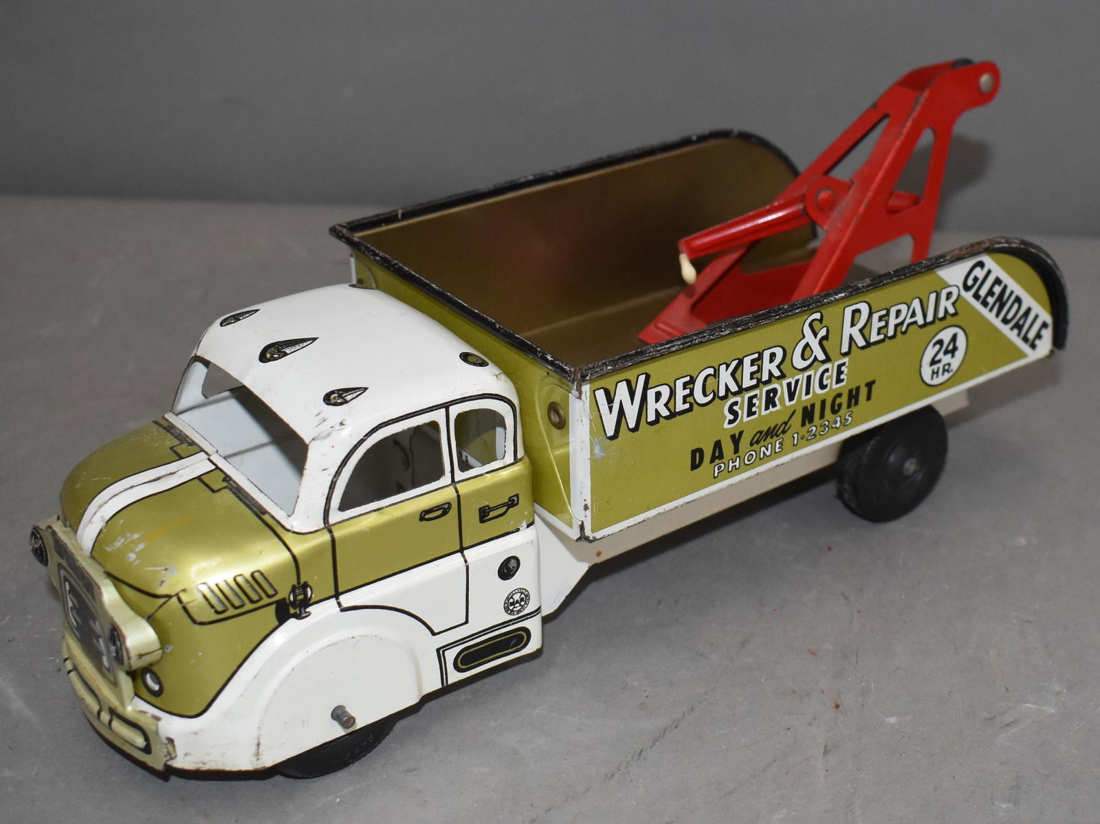Marx Tin Litho "Glen Dale Wrecker & Repair Service" Truck (1 of 6)