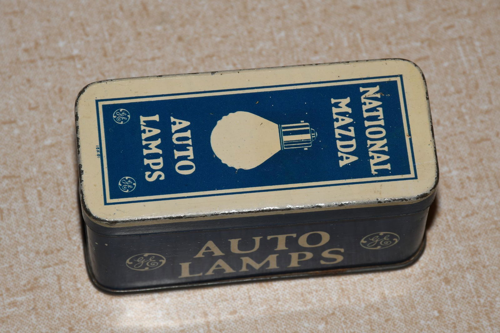 National Mazda Auto Lamp Metal Box (1 of 2)