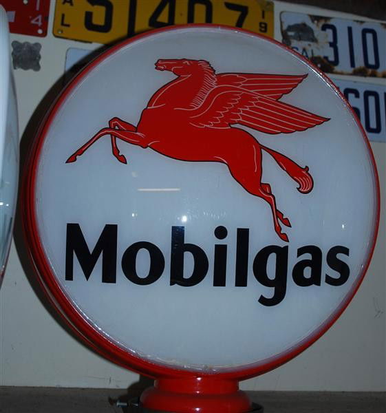 Mobilgas with Pegasus 16.5 inch lenses in metal gl: Mobilgas with Pegasus 16.5 inch lenses in metal globe body,