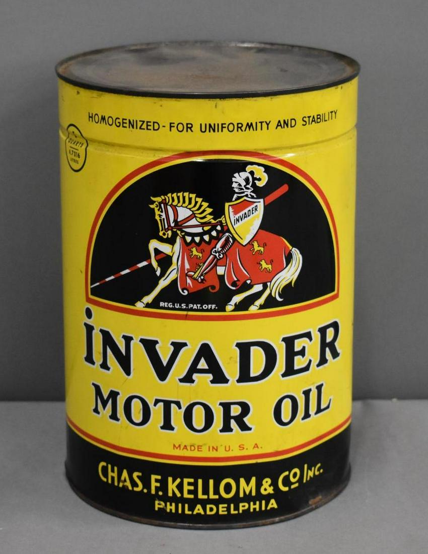 Invader Motor Oil w/Logo Five Quart Round Metal Can (TAC) (1 of 3)