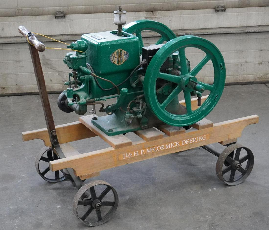 McCormick Deering 1 1/2 HP Stational Motor on a Truck (1 of 11)