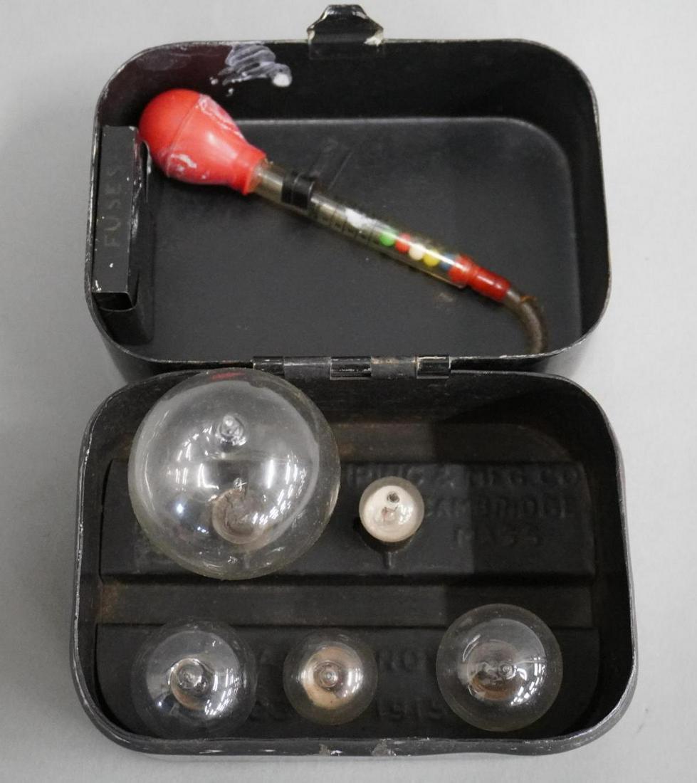 Packard Motor Co. Lightbulb Kit - Dated 1915 (1 of 4)