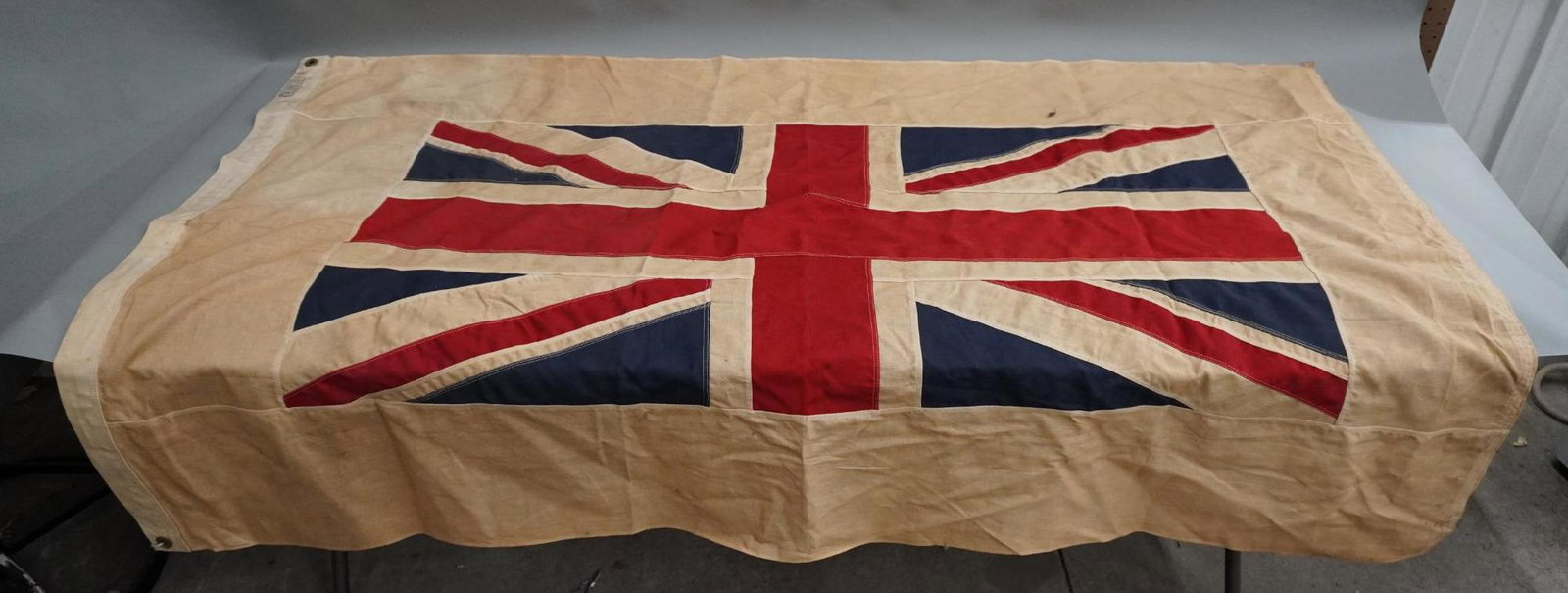 British Cloth Flag: 45" x 68", Nice Flag