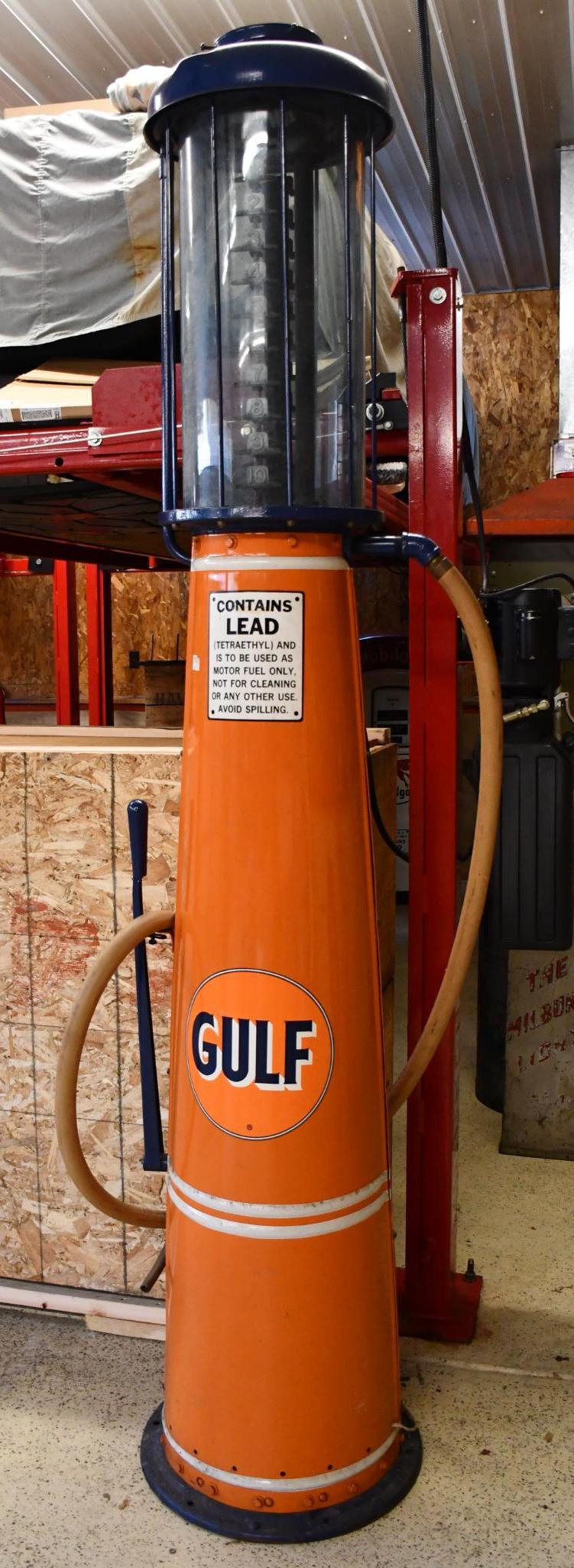 G&B Model 176 Ten Gallon Visible Gas Pump (1 of 3)
