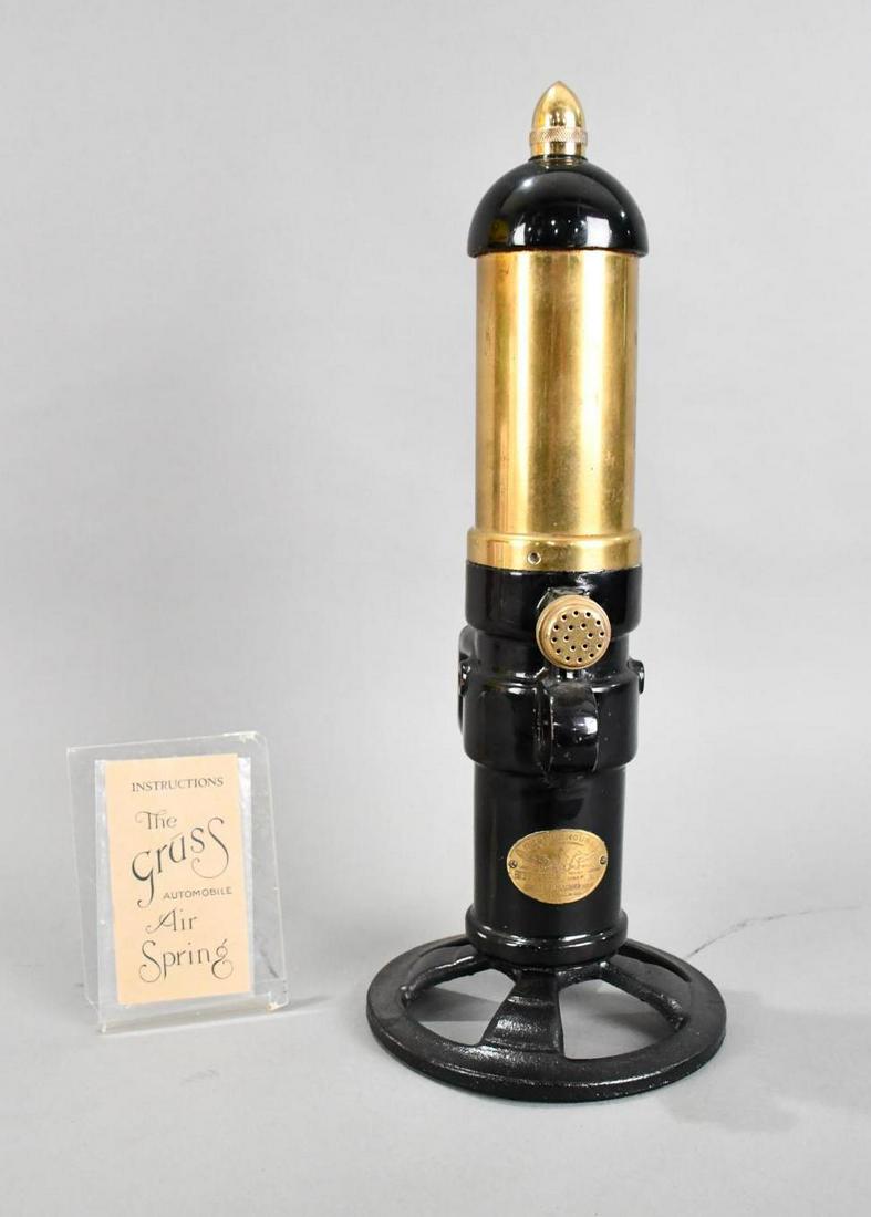 The Gruss Automobile Air Spring by Westinghouse Counter-Top Point of Sale Display (1 of 8)