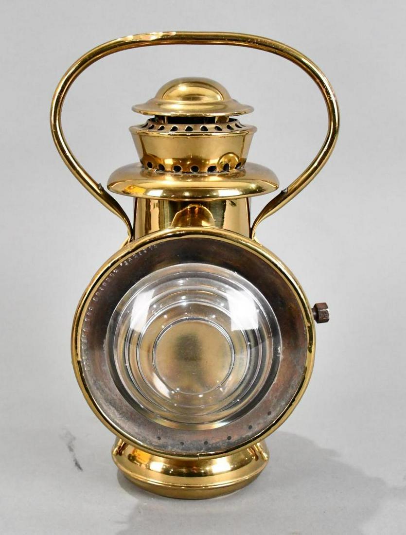 Stevens Duryee Brass Kerosene Vehicle Lamp: rated 9, 14"T., the brass lantern is in very good condition, has minor dings on the handle.
