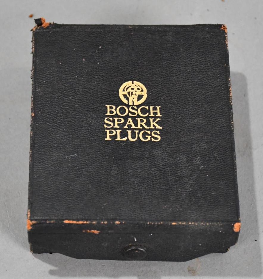 Bosch Spark Plug Set (1 of 4)