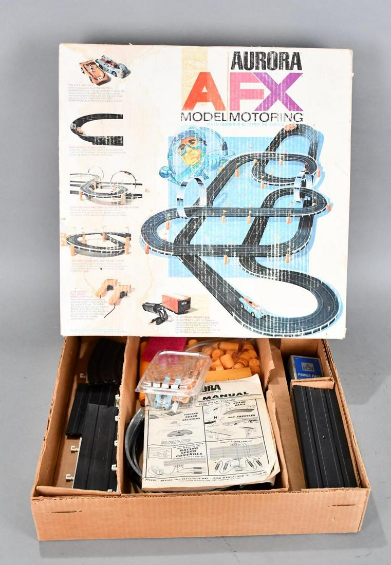 Aurora A/FX Model Motoring Race Set w/Cars (1 of 4)