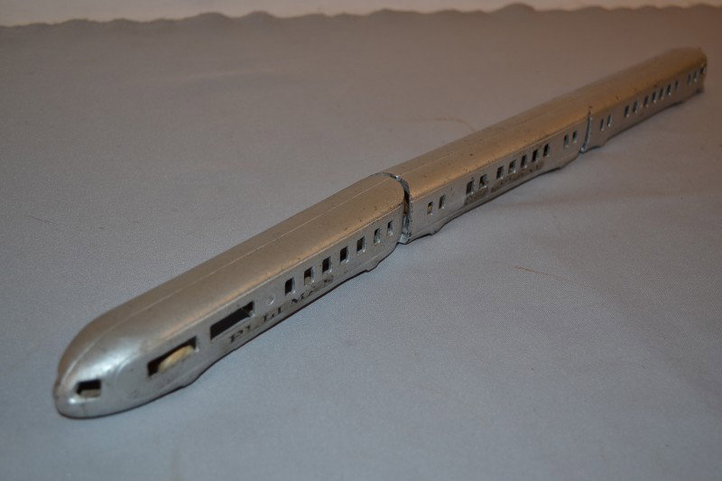 Arcade Railplane streamline train, rated 8.5, cast: Arcade Railplane streamline train, rated 8.5, cast iron, 25 inches long,