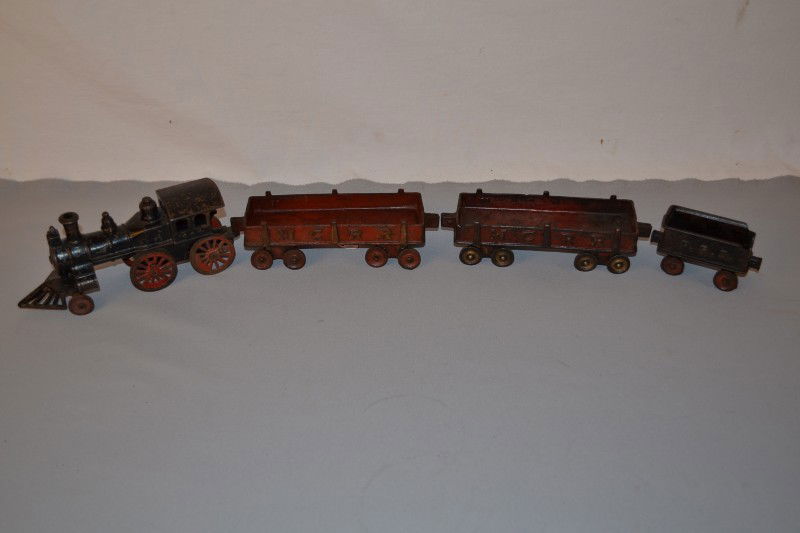 Ideal #444 Engine, PRR coal car & 2-MCRR Gondola c: Ideal #444 Engine, PRR coal car & 2-MCRR Gondola cars, rated 6 to 7, cast iron,