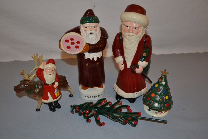 Box lot of new cast iron items,: Box lot of new cast iron items,