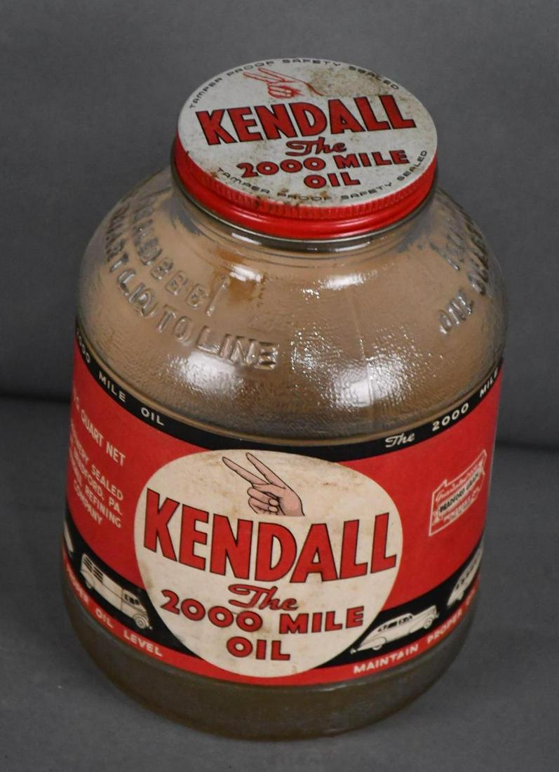 Kendall "The 2000 Mile Oil" Quart War Jar (1 of 2)