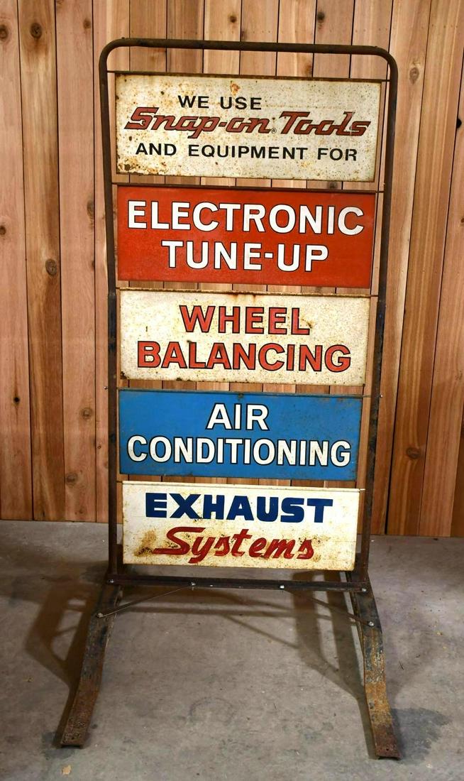 We Use Snap-on Tools & Equipment Metal Signs on Stand (1 of 10)