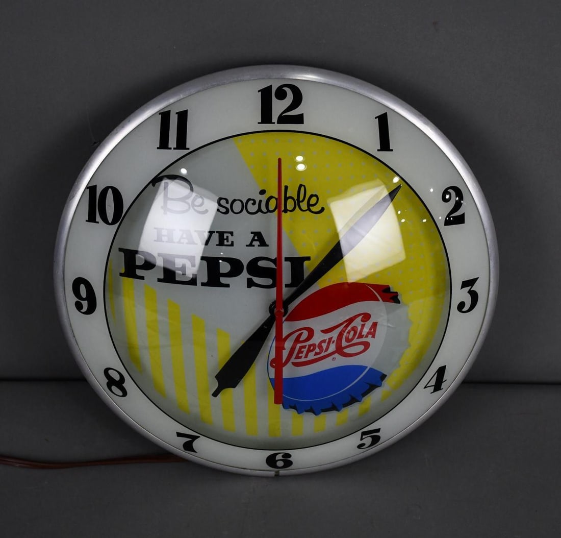 Pepsi-Cola w/Logo "Be Sociable Have a Pepsi" Lighted Double-Bubble Clock (1 of 9)