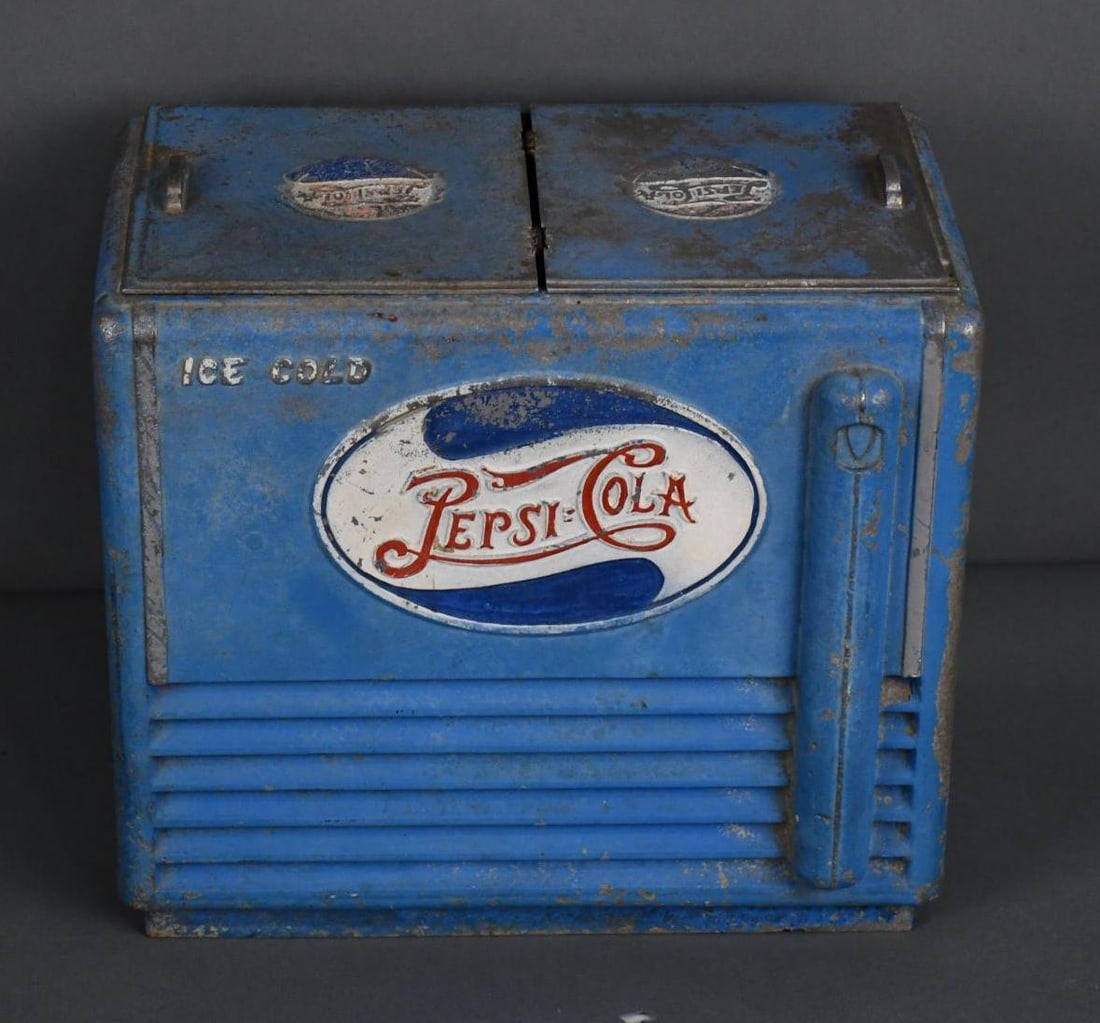 Pepsi:Cola Cast Aluminum Salesman Sample Ice Chest (1 of 5)