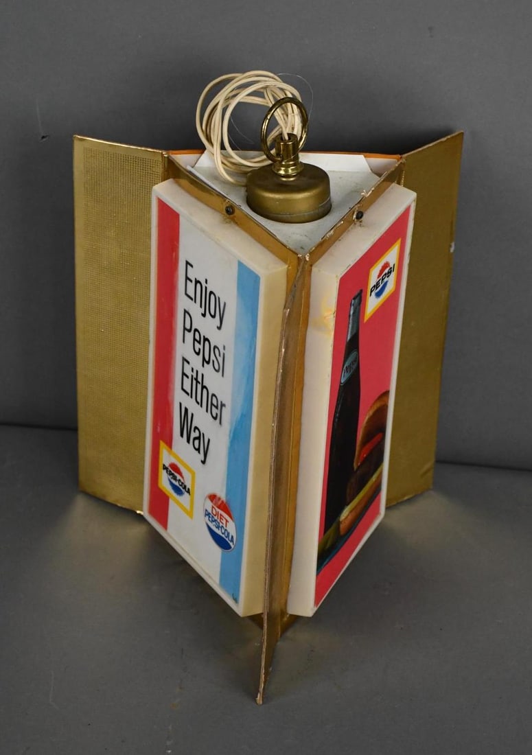 Hanging Plastic Light w/Pepsi & Diet Pepsi Logos (1 of 5)