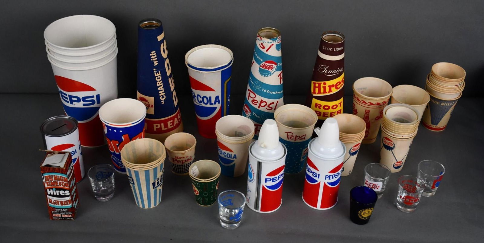 Large Lot of Pepsi Items (1 of 7)