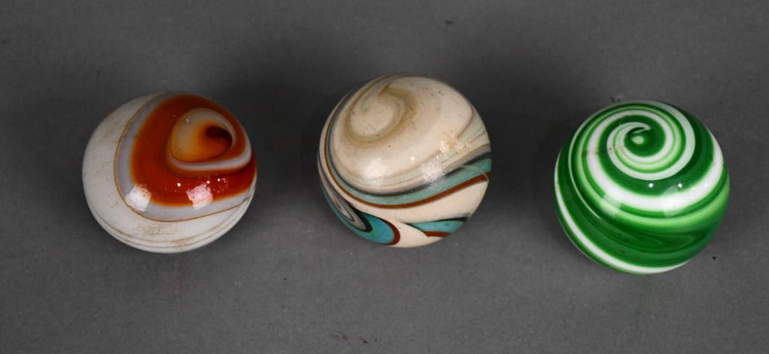 3-Swirl Glass Gear Shifter Knobs: in good condition, no damage
