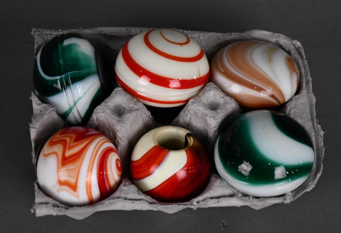 6-Swirl Glass Gear Shifter Knobs: all in good condition, no breaks, one is missing it's insert.
