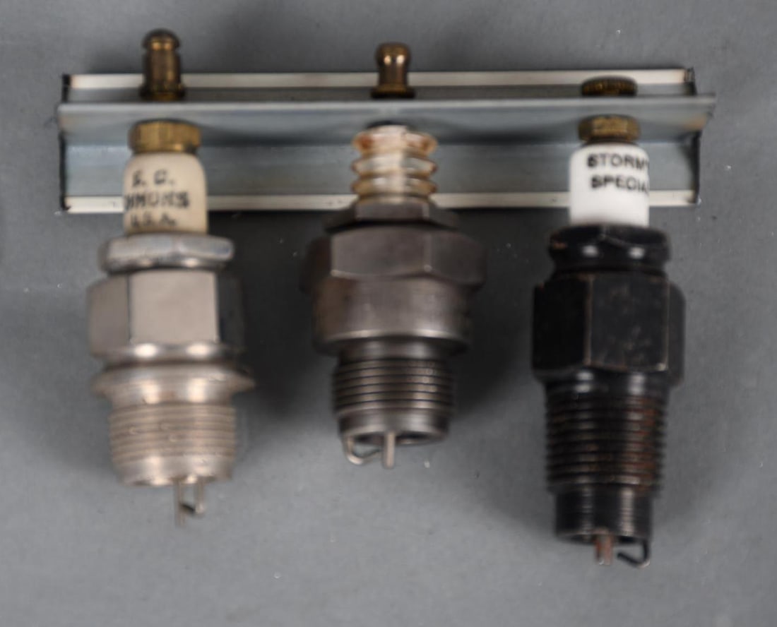 3-Spark Plugs E.C. Simmons, NN, Storm Special (1 of 4)