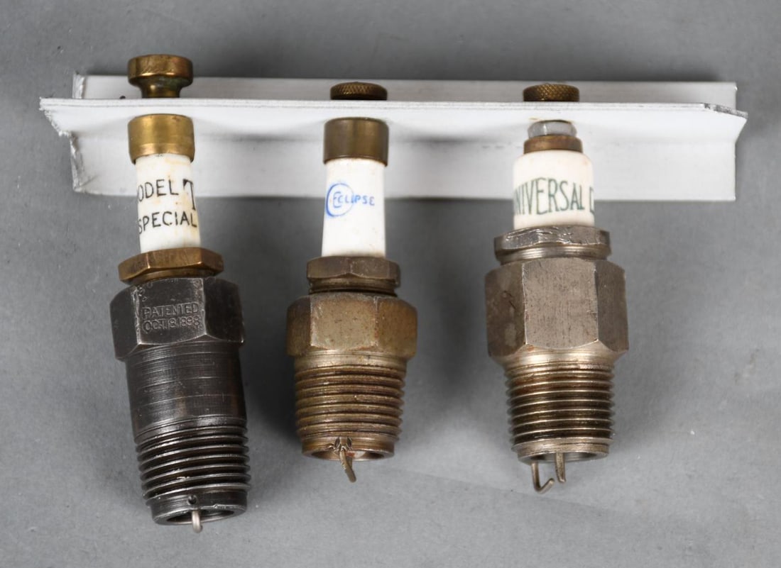 3-Spark Plugs Model T Special, Eclipse  & Universal (1 of 4)