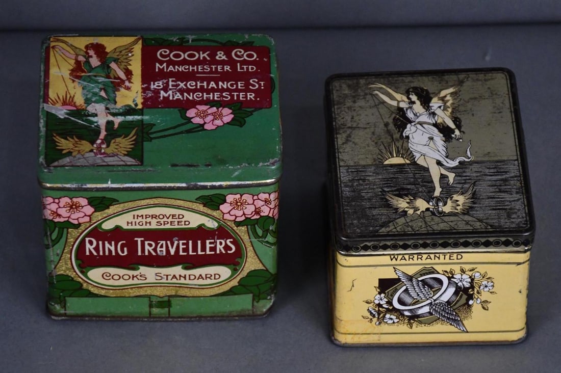 2-Ring Traveller's Cook's Standard Rings Metal Boxes: rated 7 to 8, 4"x3.5"x3", or less in size, both have good color, both have wear, both are empty.