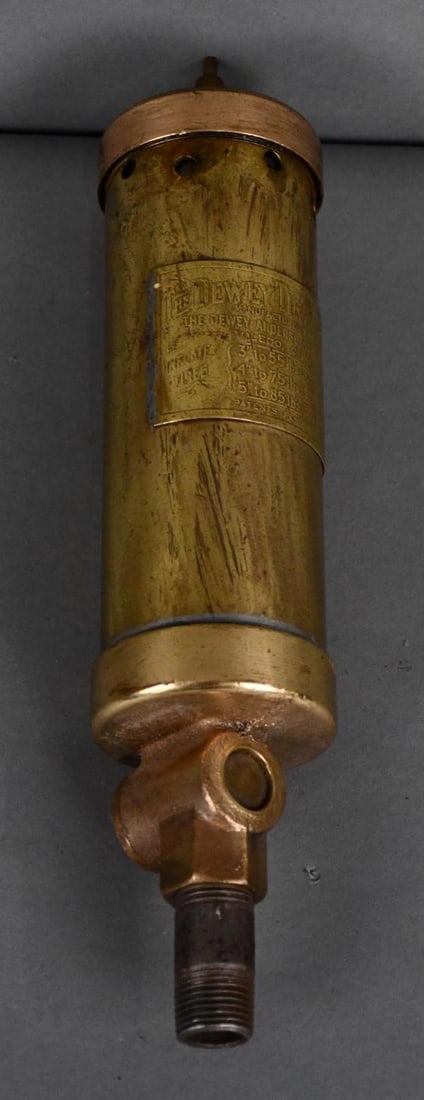 Dewey Tire Pump (1 of 2)