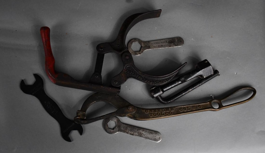 6-Different Automotive Tools (1 of 5)