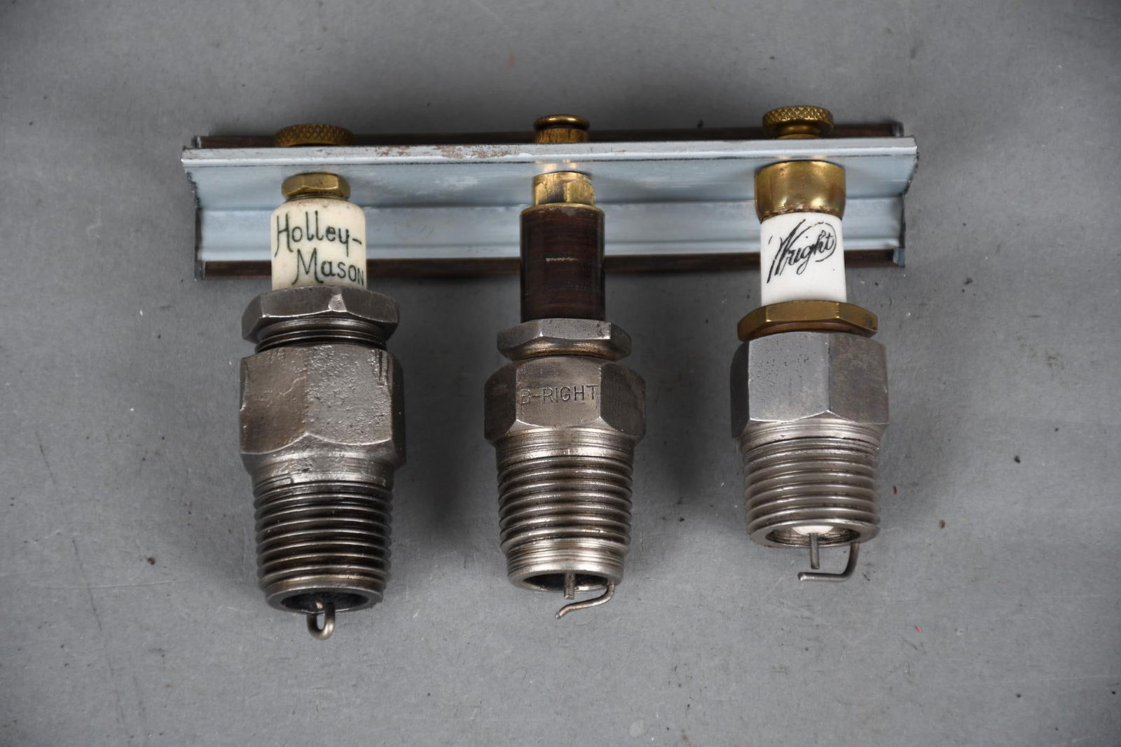 3-Spark Plugs Holley Madison, B-Right, Wight (1 of 4)