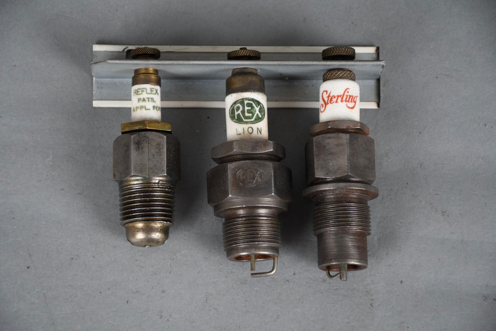3-Spark Plugs Reflex, Rex, Sterling (1 of 4)
