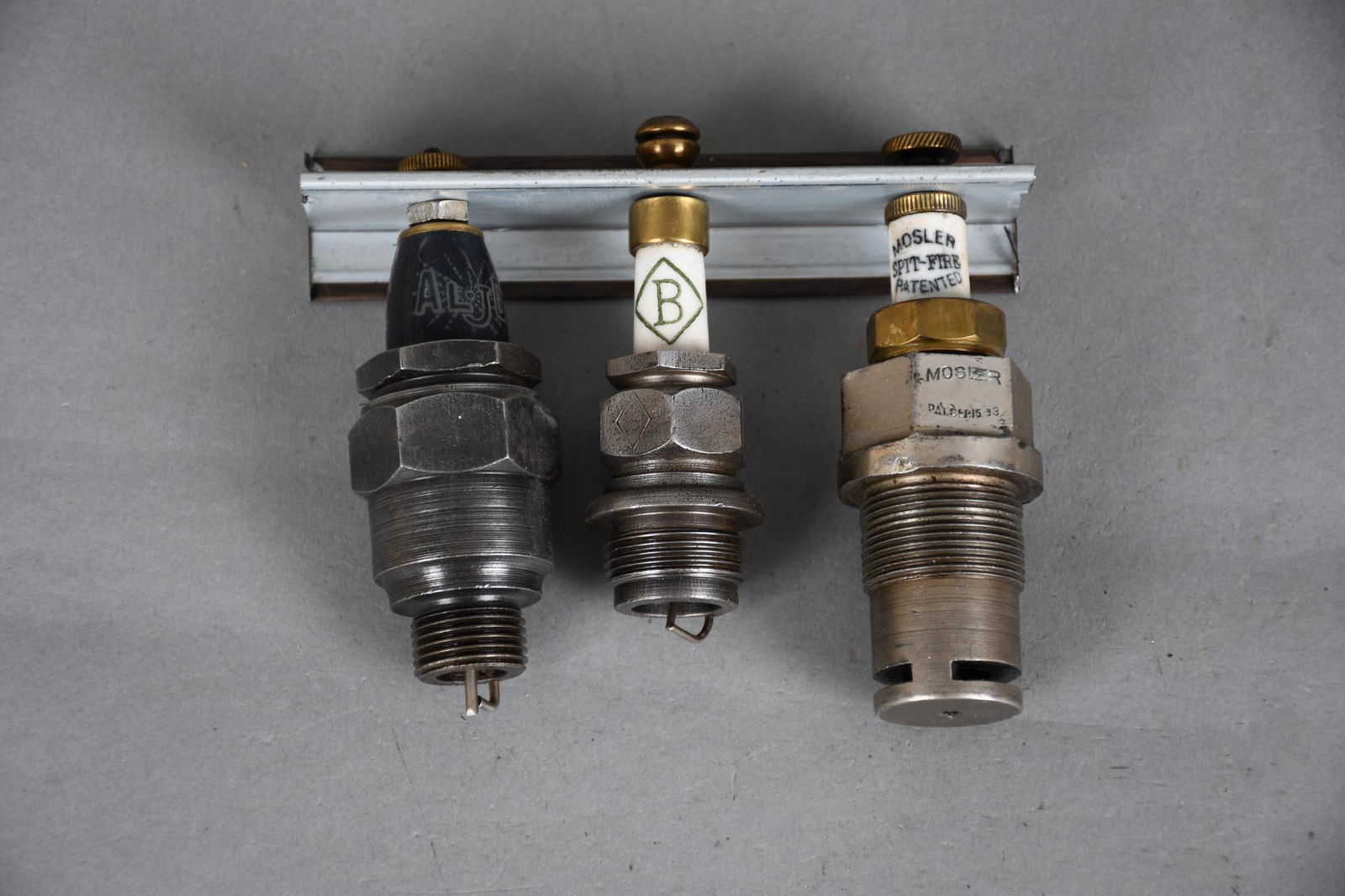 3-Spark Plugs ALJO, B, Mosler Spit-Fire (1 of 4)