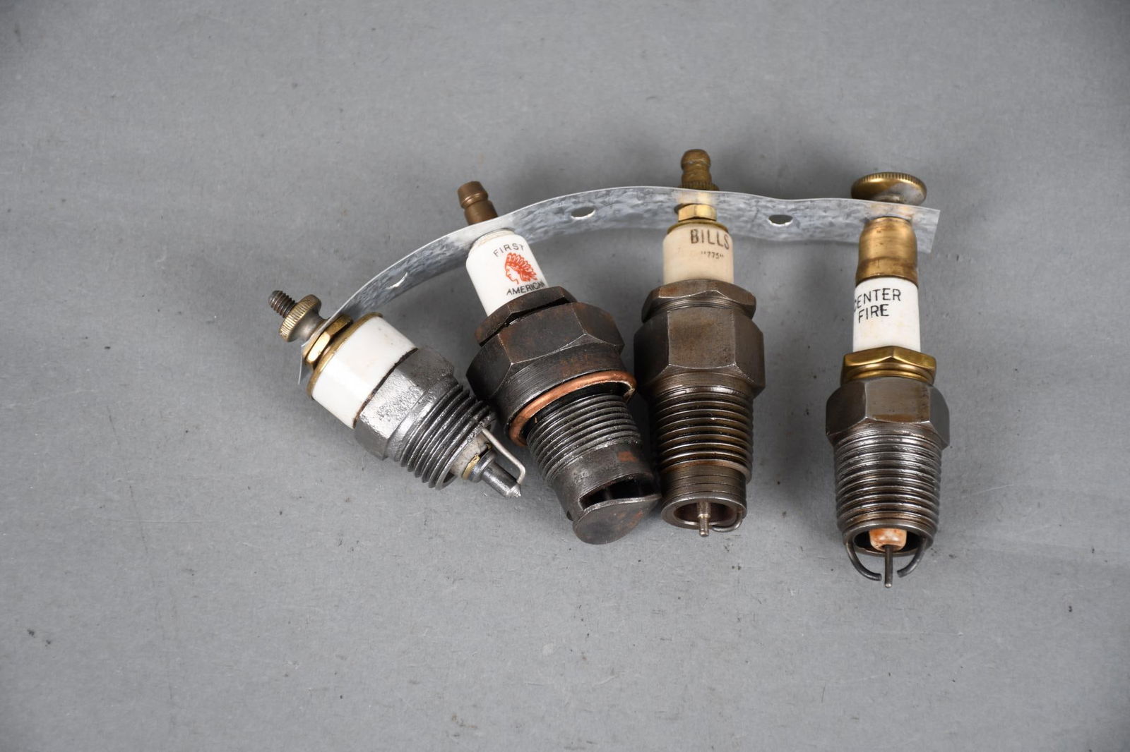 4-Spark Plugs NN, First American, Bills, Center Fire (1 of 4)