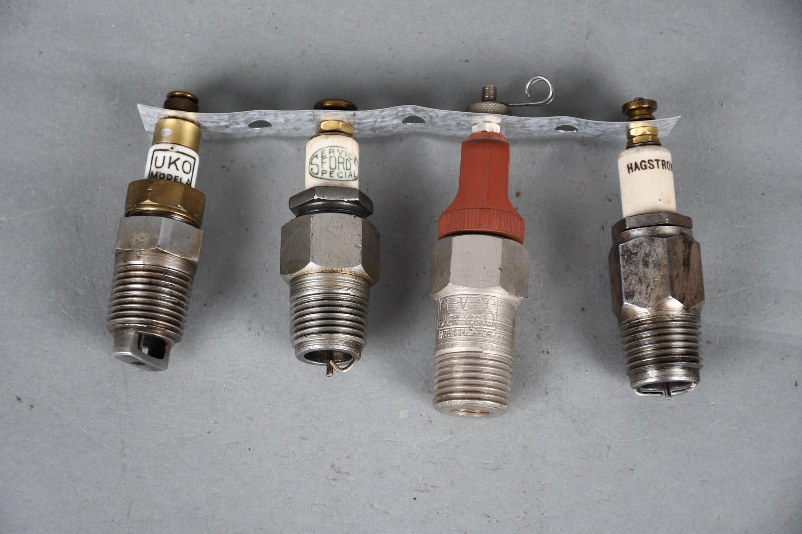 4-Spark Plugs UKO, Ford Service Special, Servo, Hagstrom: 3.75"T., or less