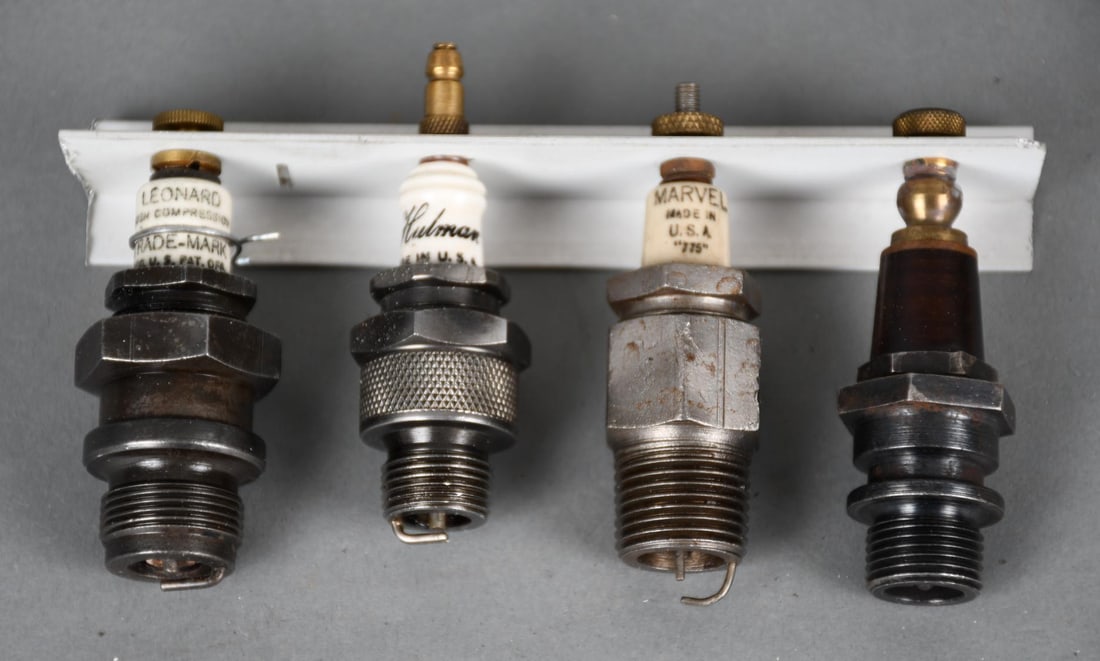 4-Spark Plugs Leonard, Hulman, Marvel, NN: 3"T. or less