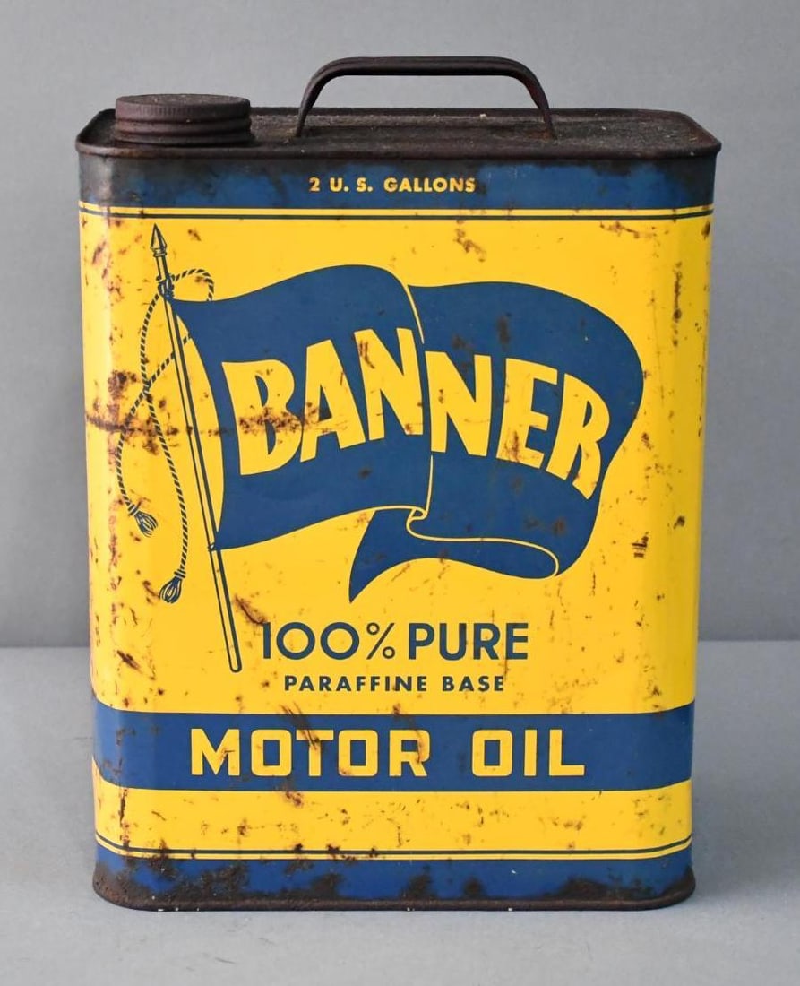 Banner Motor Oil w/Flag Logo Two-Gallon Metal Can: rated 7, the two-gallon rectangle metal can, has wear and rust spots, is empty.