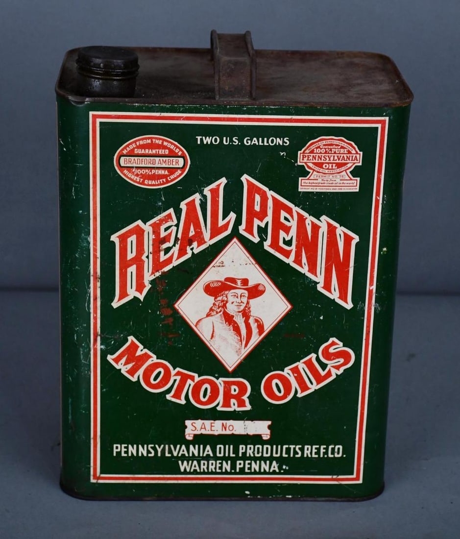 Real Penn Motor Oils w/Logo Two-Gallon Metal Can: rated 7.25, the two-gallon rectangle metal can, has wear, fine scratches and dings, is empty.