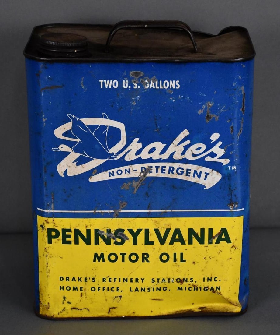 Drake's Non-Detergent Motor Oil w/Logo Two-Gallon Metal Can: rated 6.5, the two-gallon rectangle metal can has wear, scratches and big dents