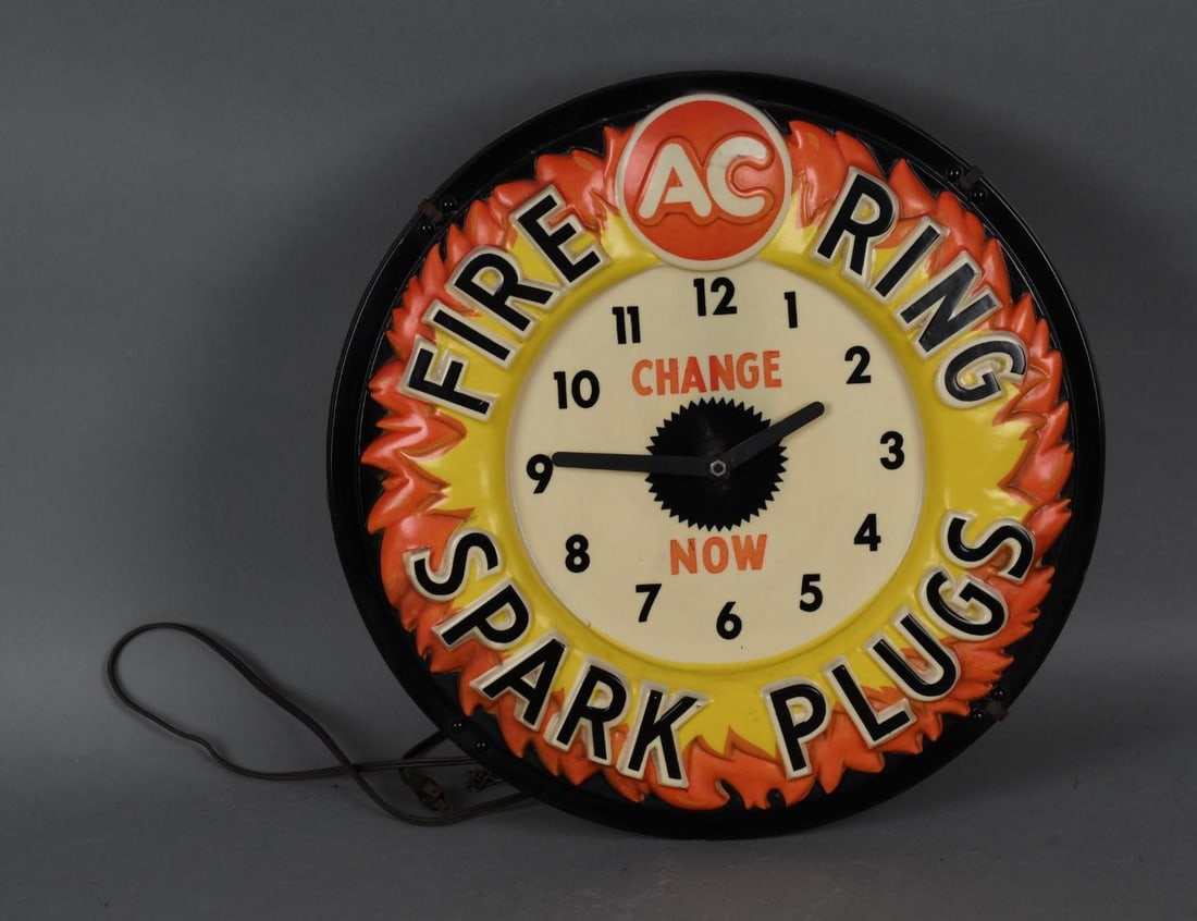 AC Fire Ring Spark Plugs Plastic Lighted Clock (TAC) (1 of 5)