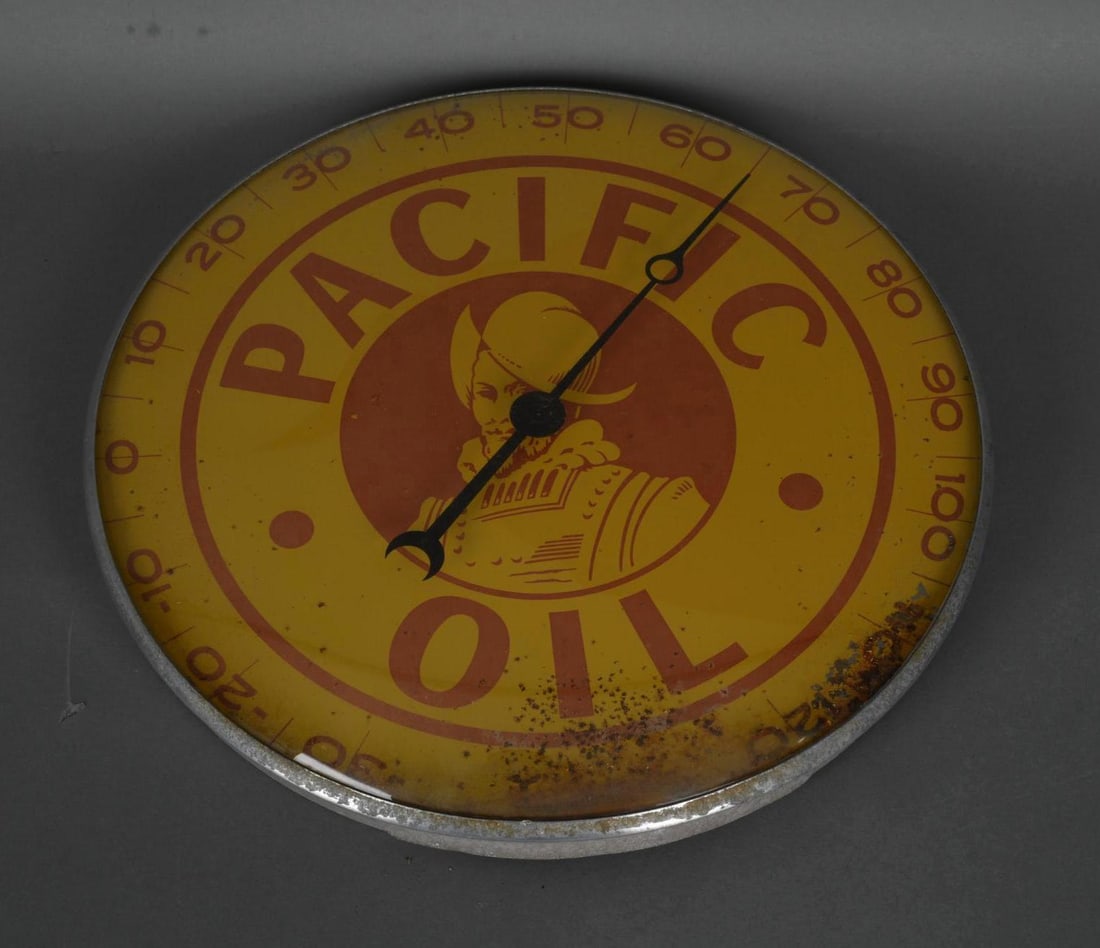 Hard to Find Pacific Oil w/Logo Round Thermometer (1 of 3)
